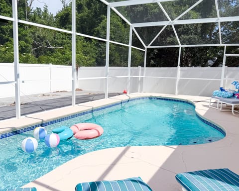 326_Pinewood_Dr-6