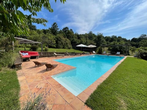 Building Exterior, Garden, Outdoor, Pool