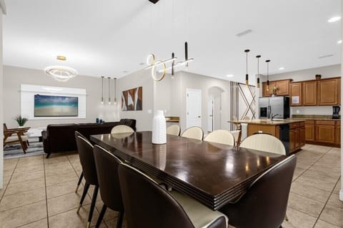 8941 Cuban Palm Road (6).jpg