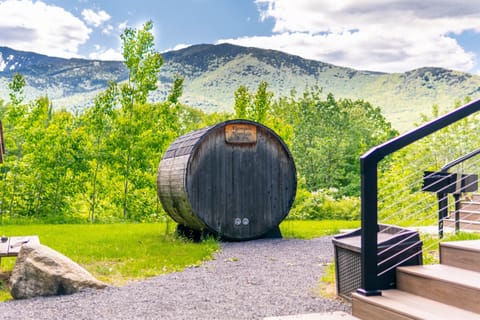 Sooth sore muscles while overlooking Whiteface Mountain in our relaxing Finlandian dry sauna