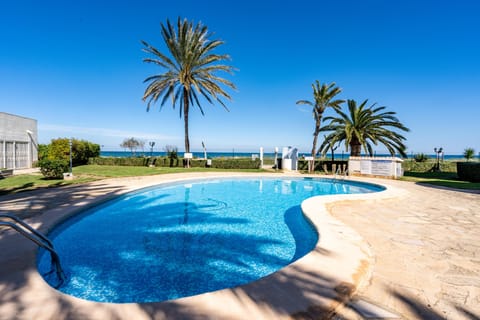 Communal swimming pool