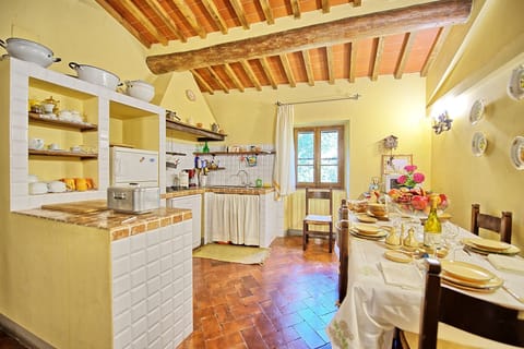 Dining Room, Kitchen