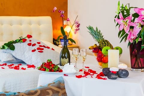 Superior Volcano View Room | Living area | Flat-screen TV