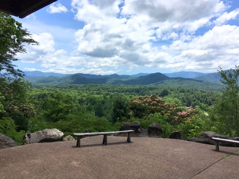 Gorgeous, PRIVATE viewing and sitting area to relax and let your worries drift away