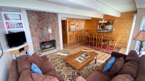 Living area with gas fireplace