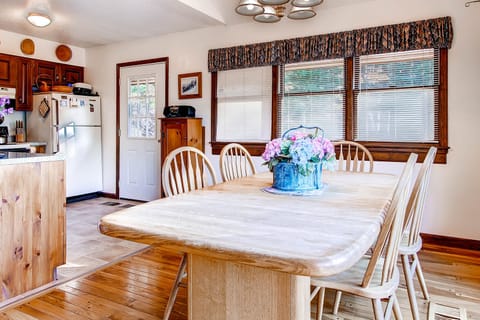 Dining Room  upper level