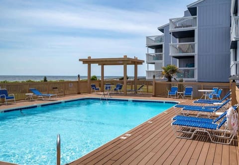 Sea Colony Oceanfront with Pool