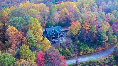 Peaceful Horizons at Leatherwood Mountains