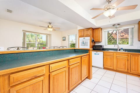 Fully stocked for all your cooking needs!