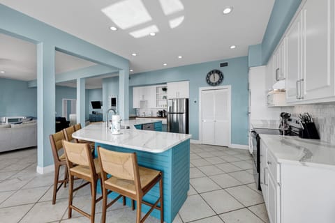 A fully equipped kitchen for all of your cooking needs