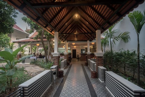 Reception hall