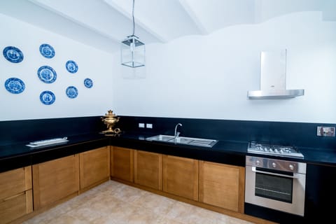 Luxury Suite | Private kitchen