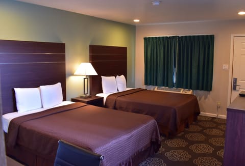 Standard Double Room, 2 Double Beds | Desk, iron/ironing board, free WiFi, bed sheets