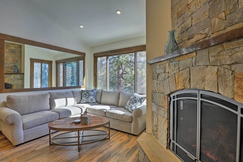 Truckee Vacation Rental | 2BR | 2BA | 900 Sq Ft | Stairs Required