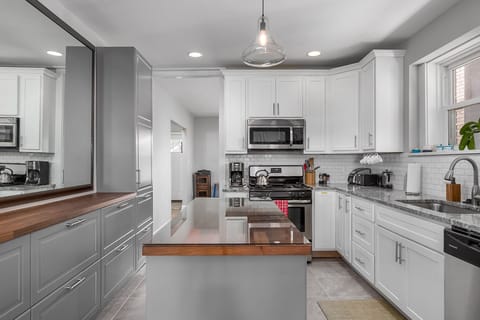 Fully stocked kitchen invites your inner chef to create!