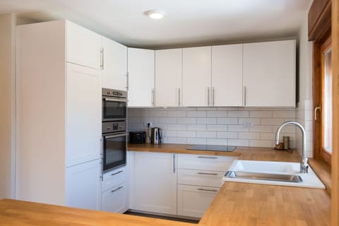 Mostnica Cottage - kitchen