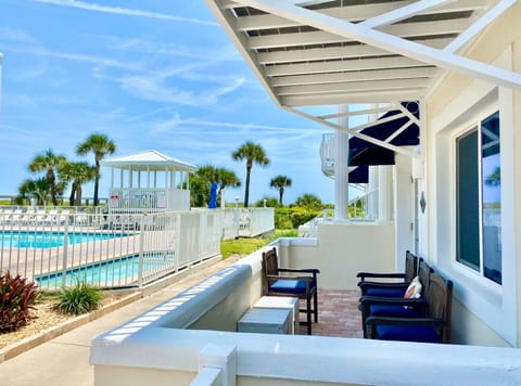 Pool and Spa view, oceanfront building north facing patio