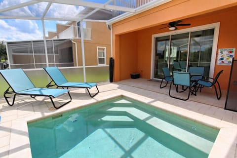 18_Pool_Area_0721.jpg