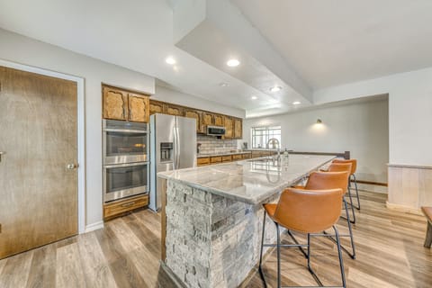 Kitchen | Cooking Basics | Dishware/Flatware