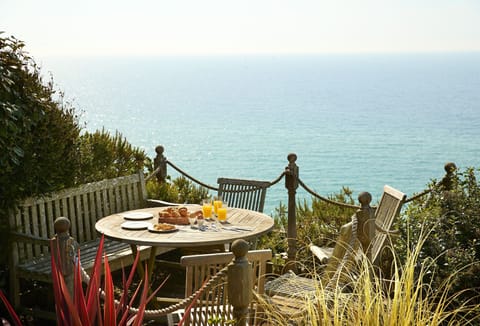 Magnificent sea views from the top floor
