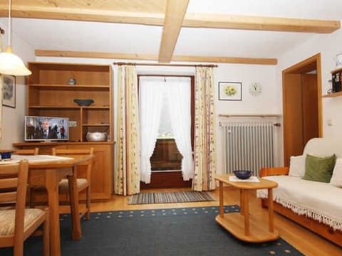 Gamskogl vacation apartment with magnificent mountain views - DEB 032 Pension mit Bergblick Bed and Breakfast in Berchtesgadener Land