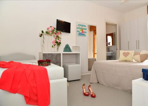 Premium bedding, desk, free WiFi, bed sheets