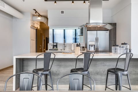 Fridge, microwave, coffee/tea maker