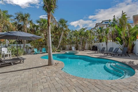 Private Pool and Spa