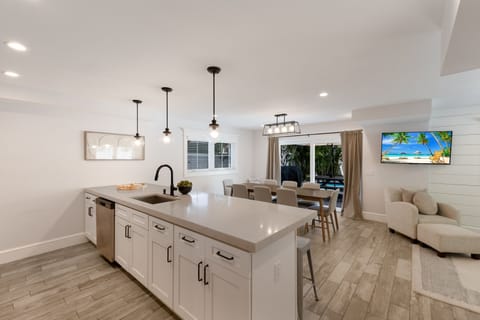 Island House by Siesta Key Luxury Rental