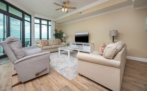 Phoenix West 2407, Orange Beach, Alabama, beach front, 3 bedroom condominium on the 24th floor