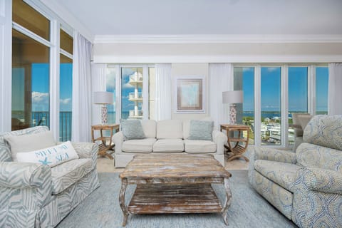 Phoenix Gulf Shores 1001, Gulf Shores, Alabama, beach front, 4 bedroom condominium on the 10th floor