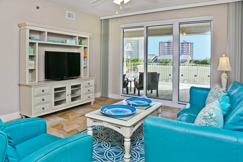 Living Area - Balcony
