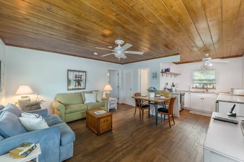 Custom Wood Floors and Ceilings