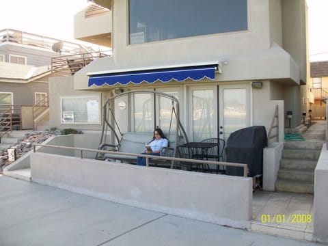 Front Porch Entrance and Patio, right on the Beach