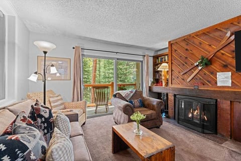 Living Room - Powder Ridge 108 - Breckenridge Vacation Rental