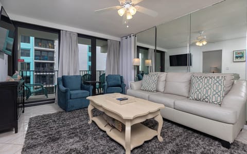 Island Winds West 671 Gulf Shores, Alabama, beach view, 2 bedroom condominium