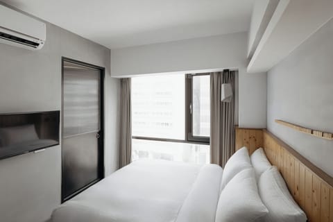Comfort Double Room, City View | Down comforters, in-room safe, desk, free WiFi