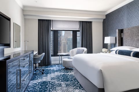 1 bedroom, Frette Italian sheets, premium bedding, pillowtop beds