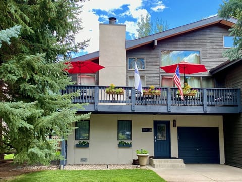 EagleVail vacation home in summer.
