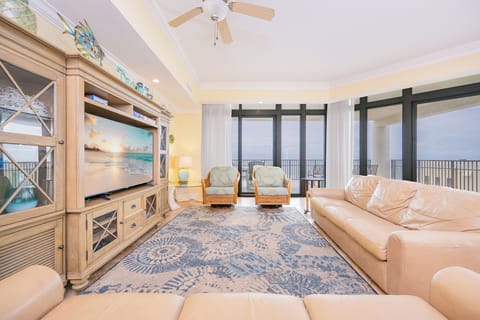 The Oasis 601, Orange Beach, Alabama, beach front, 4 bedroom condominium on the 6th floor