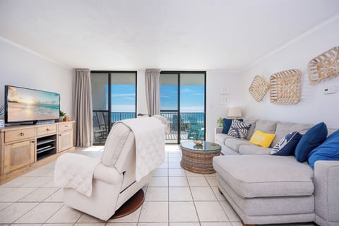 Gulf Shores Surf & Racquet 610A Gulf Shores, Alabama, beach view, 2 bedroom condominium on the 6th floor