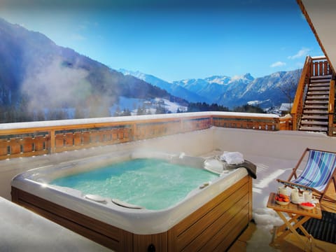 Hot tub