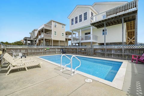 Private Pool Area