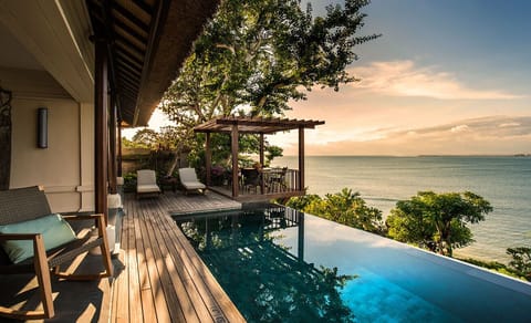 Premier Villa, 2 Bedrooms (Ocean) | Balcony view