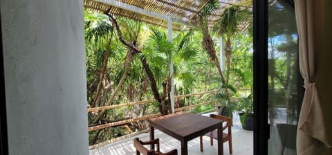 Deluxe Room King Bed with Terrace | Terrace/patio