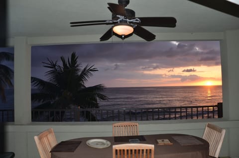 Another sunset dinner from the extra large ocean front lanai. 