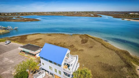 Unhindered views to the north