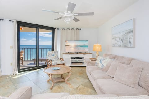 Phoenix East 1011, Orange Beach, Alabama, beach front, 3 bedroom condominium on the 10th floor