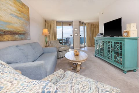Phoenix East 708, Orange Beach, Alabama, beach front, 1 bedroom condominium on the 7th floor