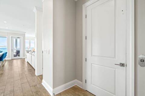 1st floor elevator access